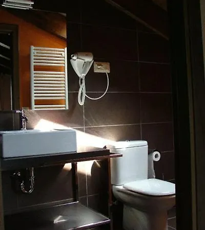 Areulo Szálloda Cerler